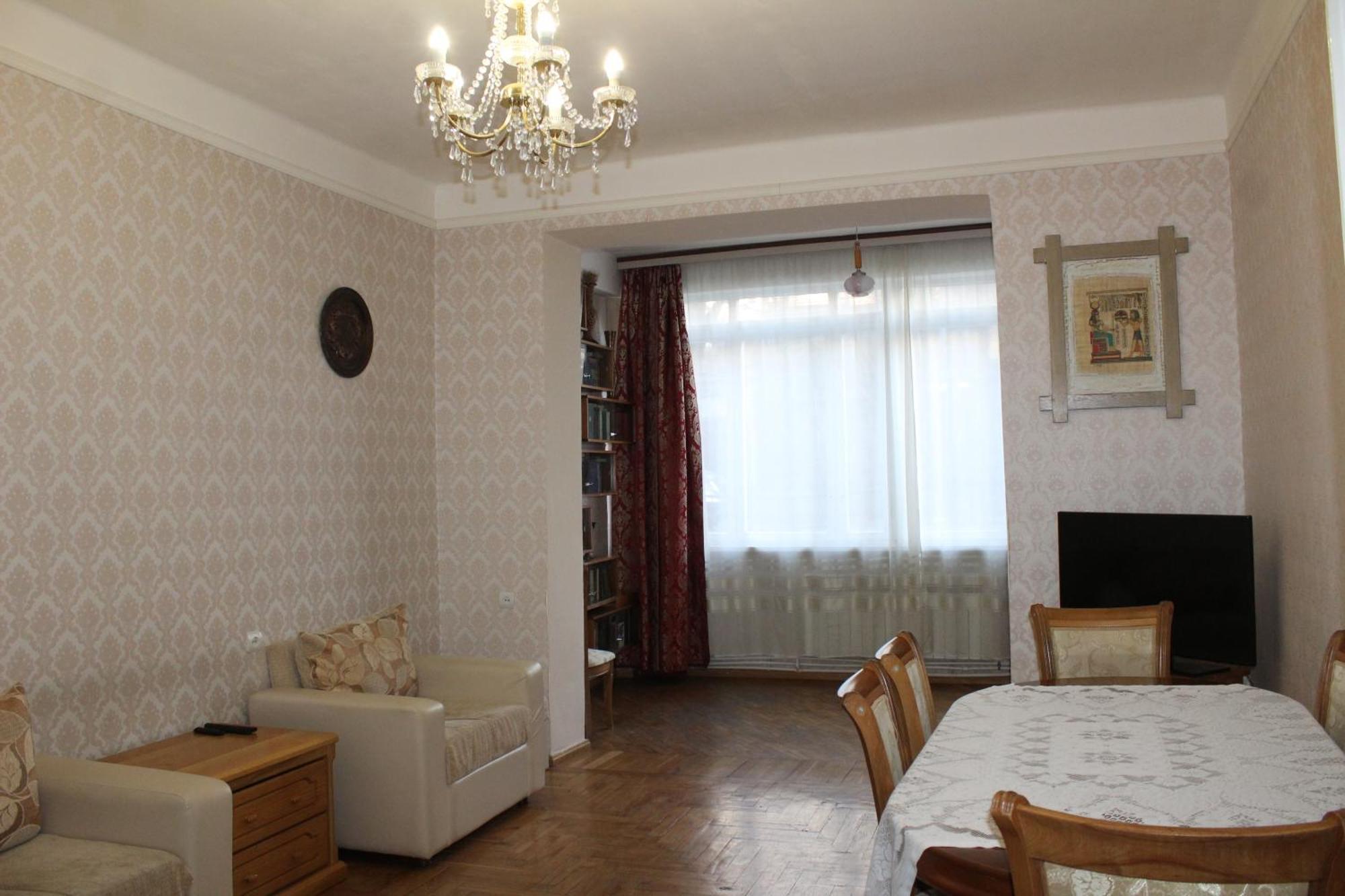 Вид На Арарат Erivan Exterior foto